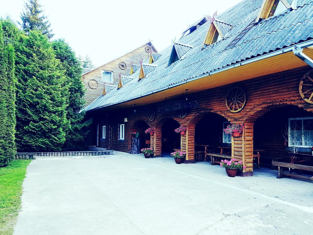 Hostal Kryzbarkas Deguciai  Exterior foto